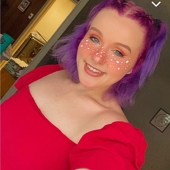 Meet your Posher, Bethany - Picture 4 of 7